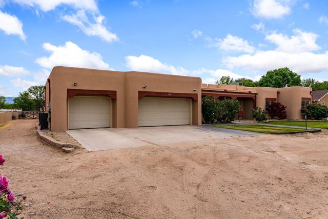 41 Inspiration Drive, Los Lunas, NM 87031