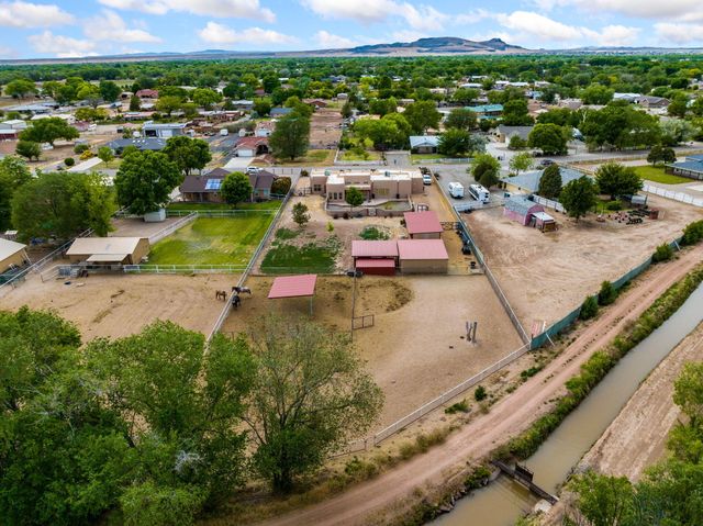 41 Inspiration Drive, Los Lunas, NM 87031