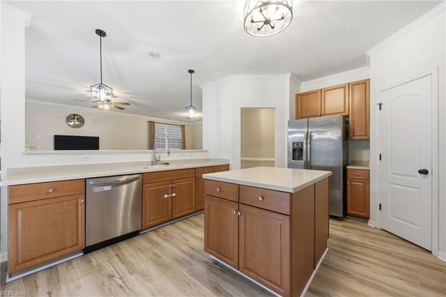 2313 Silver Charm CIR, Suffolk, VA 23435