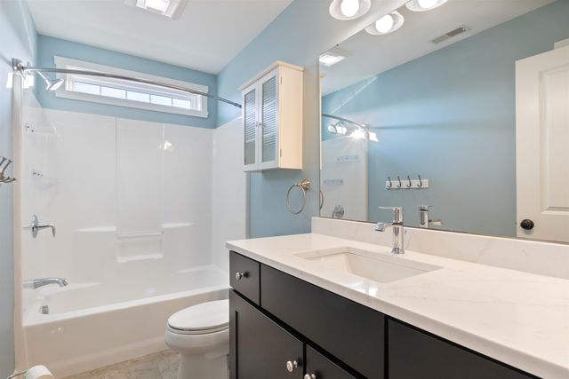 2 Hilliard Drive, Hampton, NH 03842