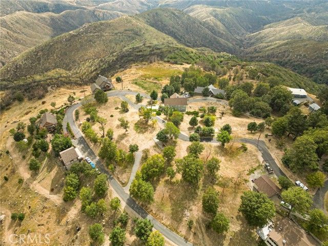 25 Pine Cone, Running Springs, CA 92382