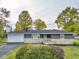 5832 S High School Road, Indianapolis, IN 46221