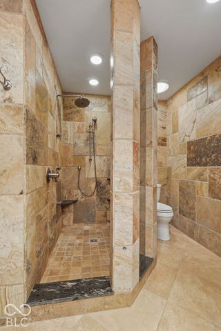 948 Silver Creek Way, Greenwood, IN 46142