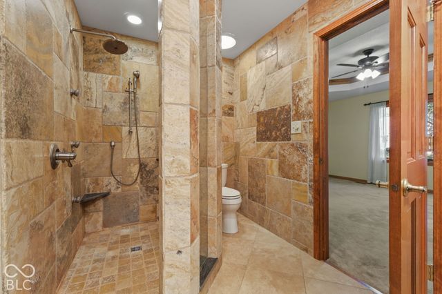 948 Silver Creek Way, Greenwood, IN 46142