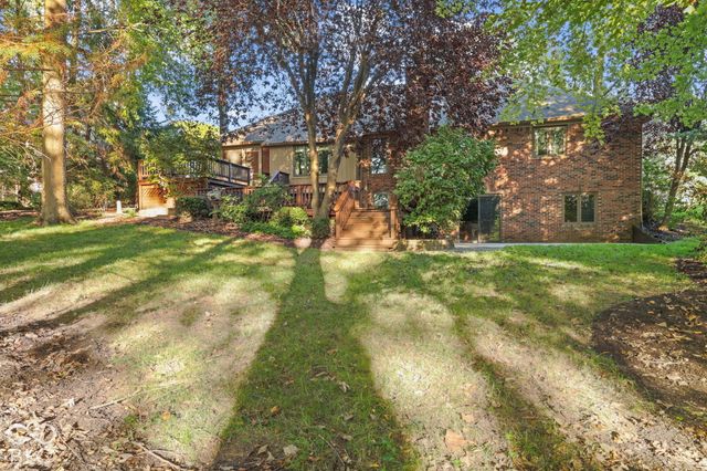 948 Silver Creek Way, Greenwood, IN 46142