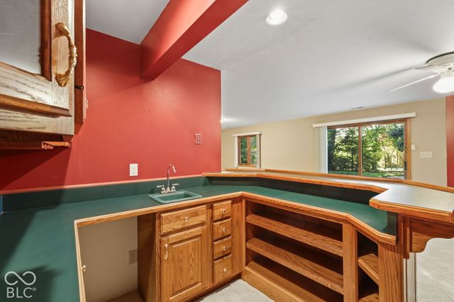 948 Silver Creek Way, Greenwood, IN 46142