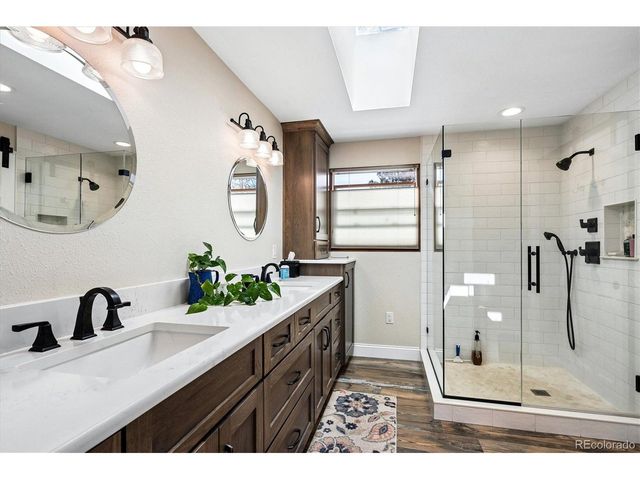 7640 S Brentwood St, Littleton, CO 80128