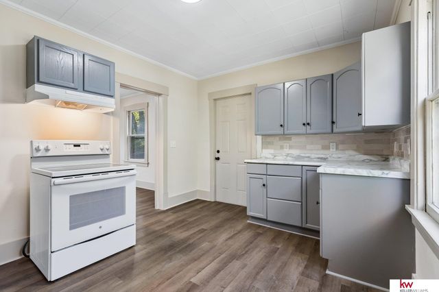 2014 S 7th Street, Omaha, NE 68108