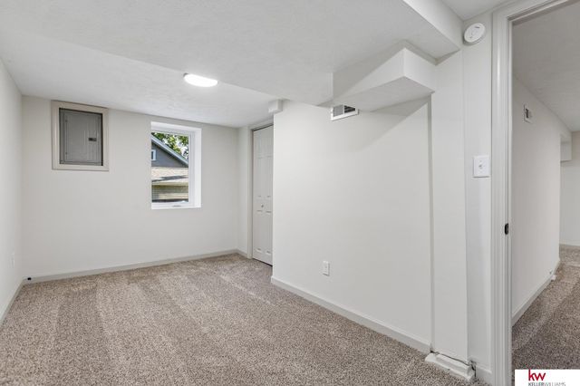 2014 S 7th Street, Omaha, NE 68108