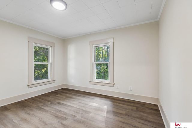 2014 S 7th Street, Omaha, NE 68108