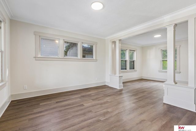 2014 S 7th Street, Omaha, NE 68108