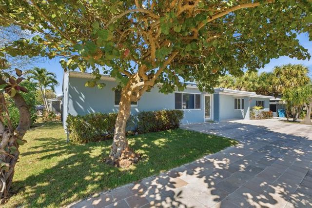 1115 S Seacrest Boulevard, Boynton Beach, FL 33435