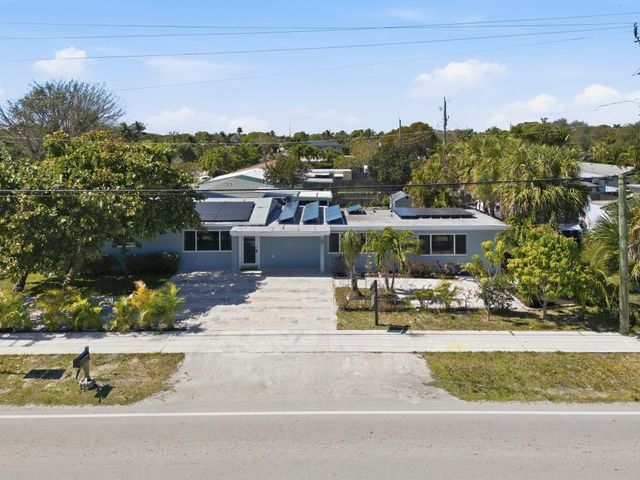 1115 S Seacrest Boulevard, Boynton Beach, FL 33435