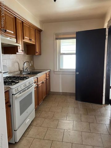 6406 Mead Street, Dearborn, MI 48126