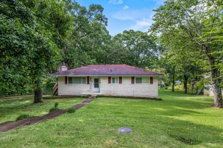 3909 Chickamauga Avenue, Chattanooga, TN 37406