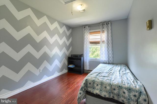 30 WESTER LAU DR, Dillsburg, PA 17019