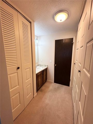 355 Bay Village Drive, Irondequoit, NY 14609