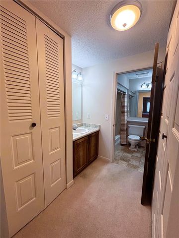 355 Bay Village Drive, Irondequoit, NY 14609