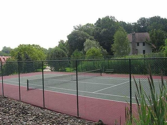 355 Bay Village Drive, Irondequoit, NY 14609