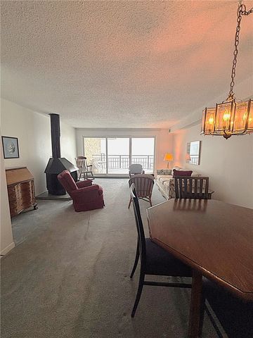 355 Bay Village Drive, Irondequoit, NY 14609