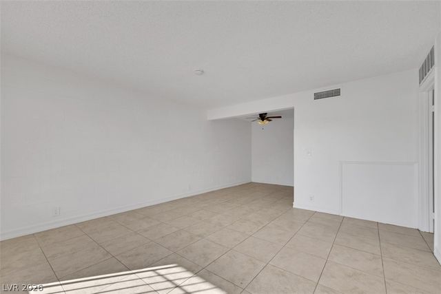 585 South Royal Crest Circle 16, Las Vegas, NV 89169