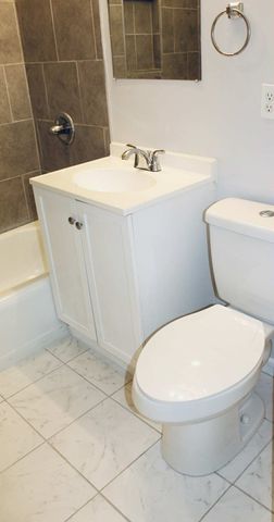 221 Burch Rd, Clarksville, TN 37042