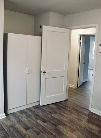 221 Burch Rd, Clarksville, TN 37042