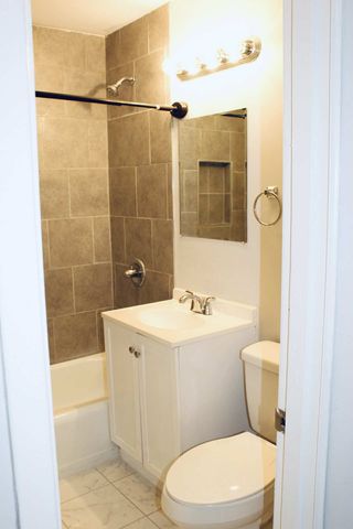 221 Burch Rd, Clarksville, TN 37042