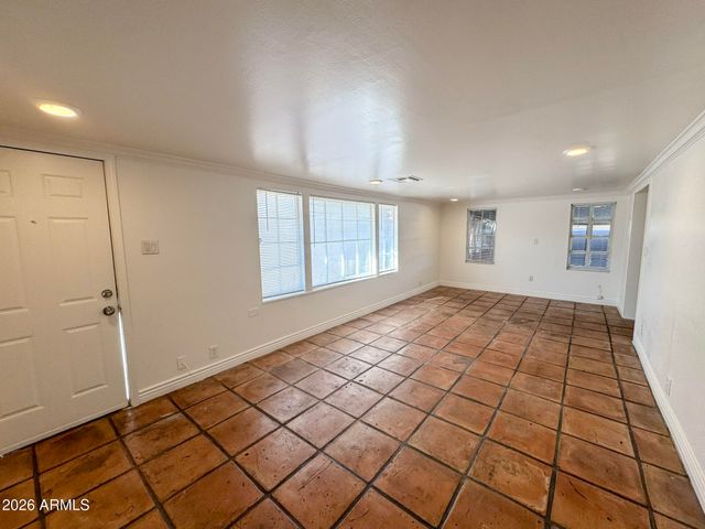 308 E VOGEL Avenue 2, Phoenix, AZ 85020