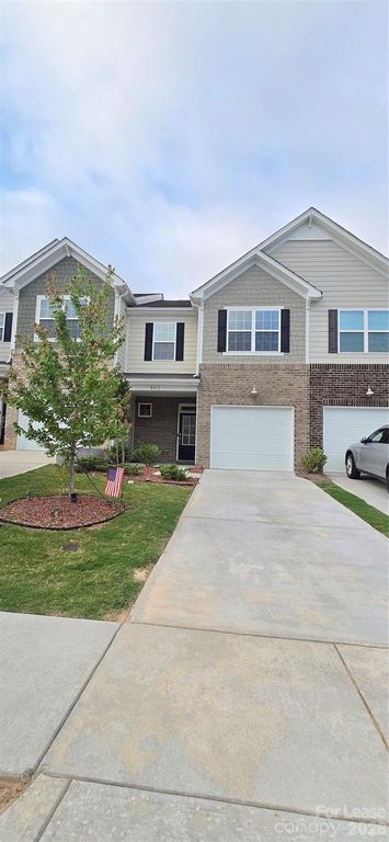 8011 Scarlet Maple Lane, Fort Mill, SC 29708