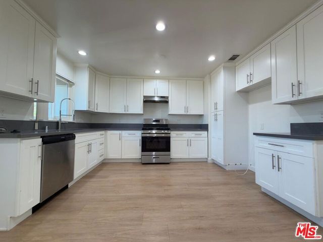 415 Fischer Street Apt. C, Glendale, CA 91205
