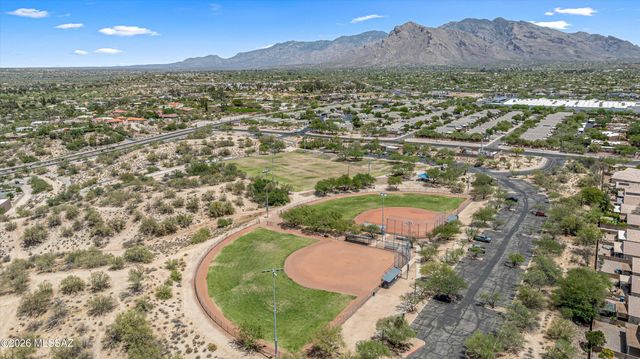 2355 W Via Di Silvio, Tucson, AZ 85741
