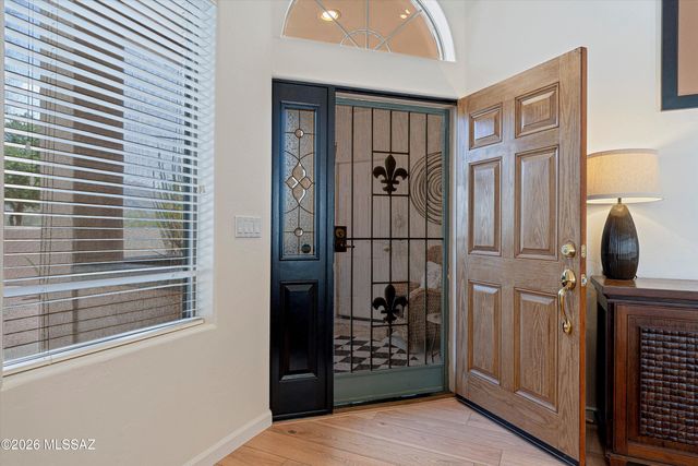2355 W Via Di Silvio, Tucson, AZ 85741