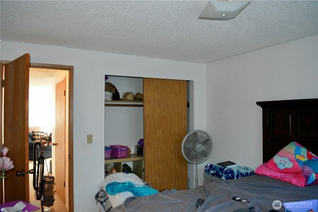 9920 132ND Street Ct E, Puyallup, WA 98373