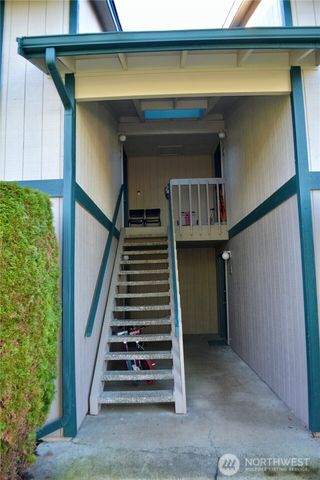 9920 132ND Street Ct E, Puyallup, WA 98373