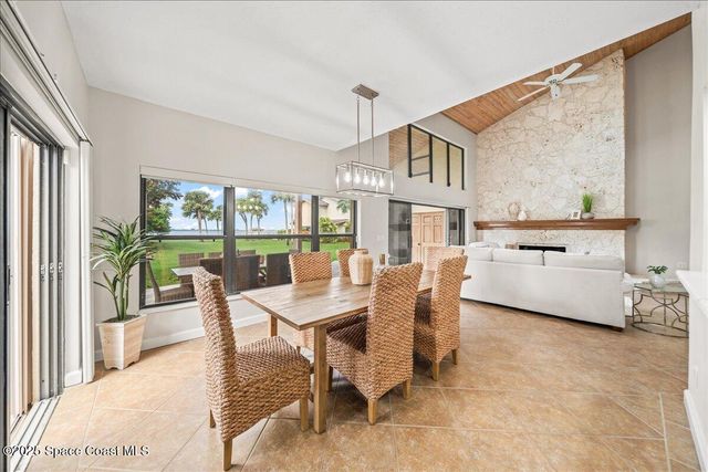 208 The Road To Waterford Bay C-2, Melbourne Beach, FL 32951