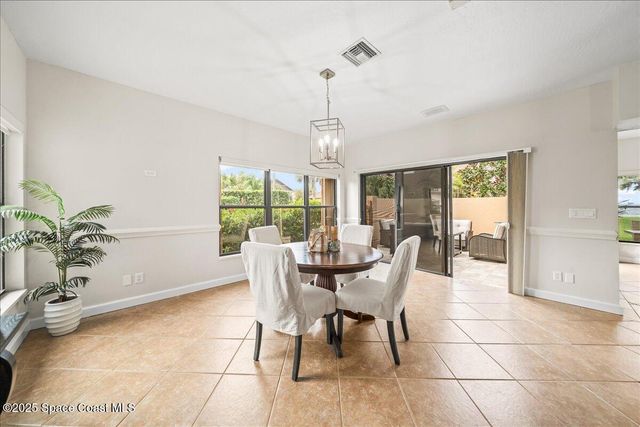 208 The Road To Waterford Bay C-2, Melbourne Beach, FL 32951