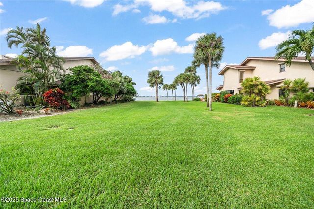 208 The Road To Waterford Bay C-2, Melbourne Beach, FL 32951