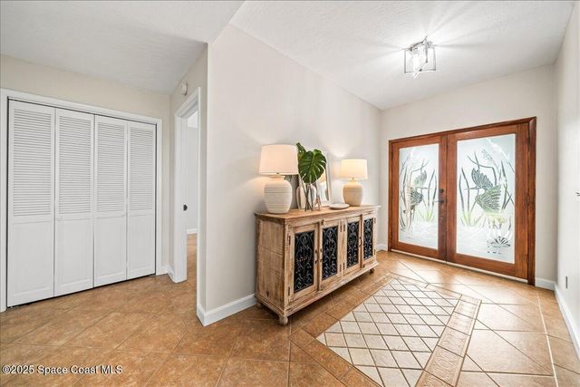 208 The Road To Waterford Bay C-2, Melbourne Beach, FL 32951