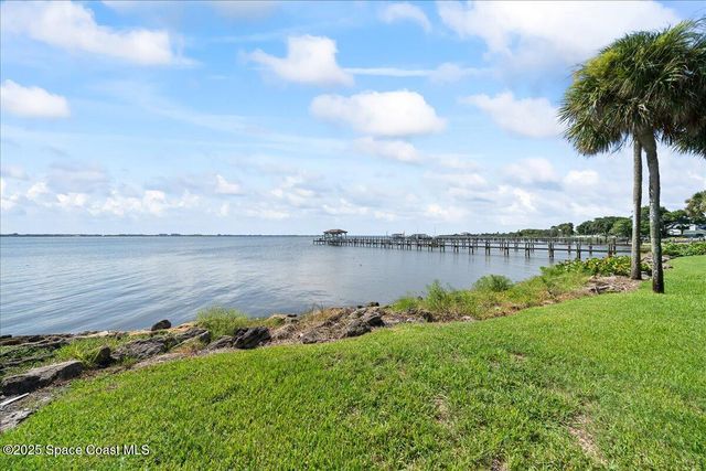 208 The Road To Waterford Bay C-2, Melbourne Beach, FL 32951