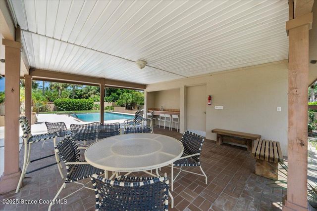 208 The Road To Waterford Bay C-2, Melbourne Beach, FL 32951