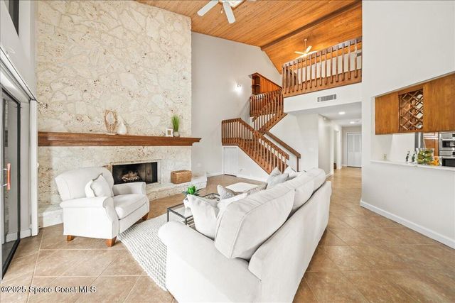 208 The Road To Waterford Bay C-2, Melbourne Beach, FL 32951