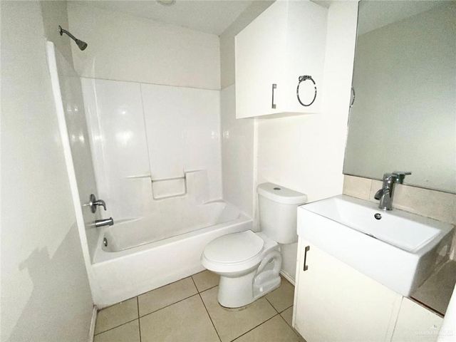 3307 Magdalena Street 10, Mission, TX 78573