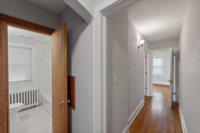 4253 James Avenue N 1, Minneapolis, MN 55412