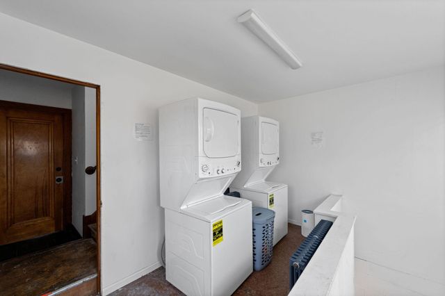 4253 James Avenue N 1, Minneapolis, MN 55412