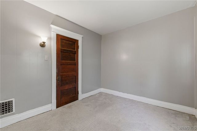 40 Wakefield Avenue, Buffalo, NY 14214