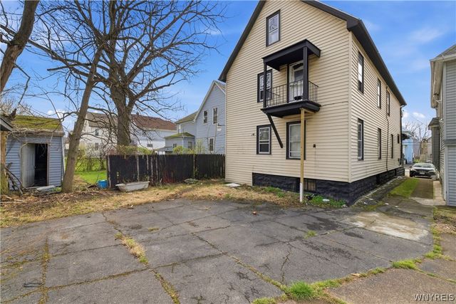 40 Wakefield Avenue, Buffalo, NY 14214