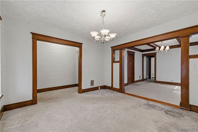40 Wakefield Avenue, Buffalo, NY 14214