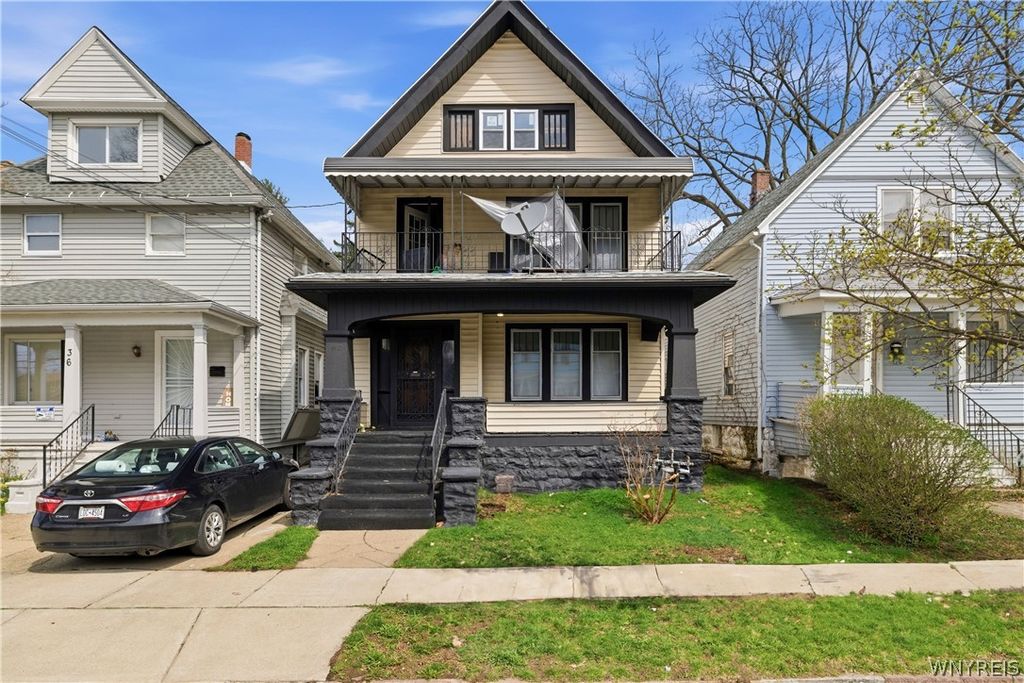 40 Wakefield Avenue, Buffalo, NY 14214