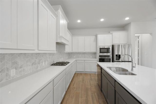 123 Plumbago LOOP, Bastrop, TX 78602